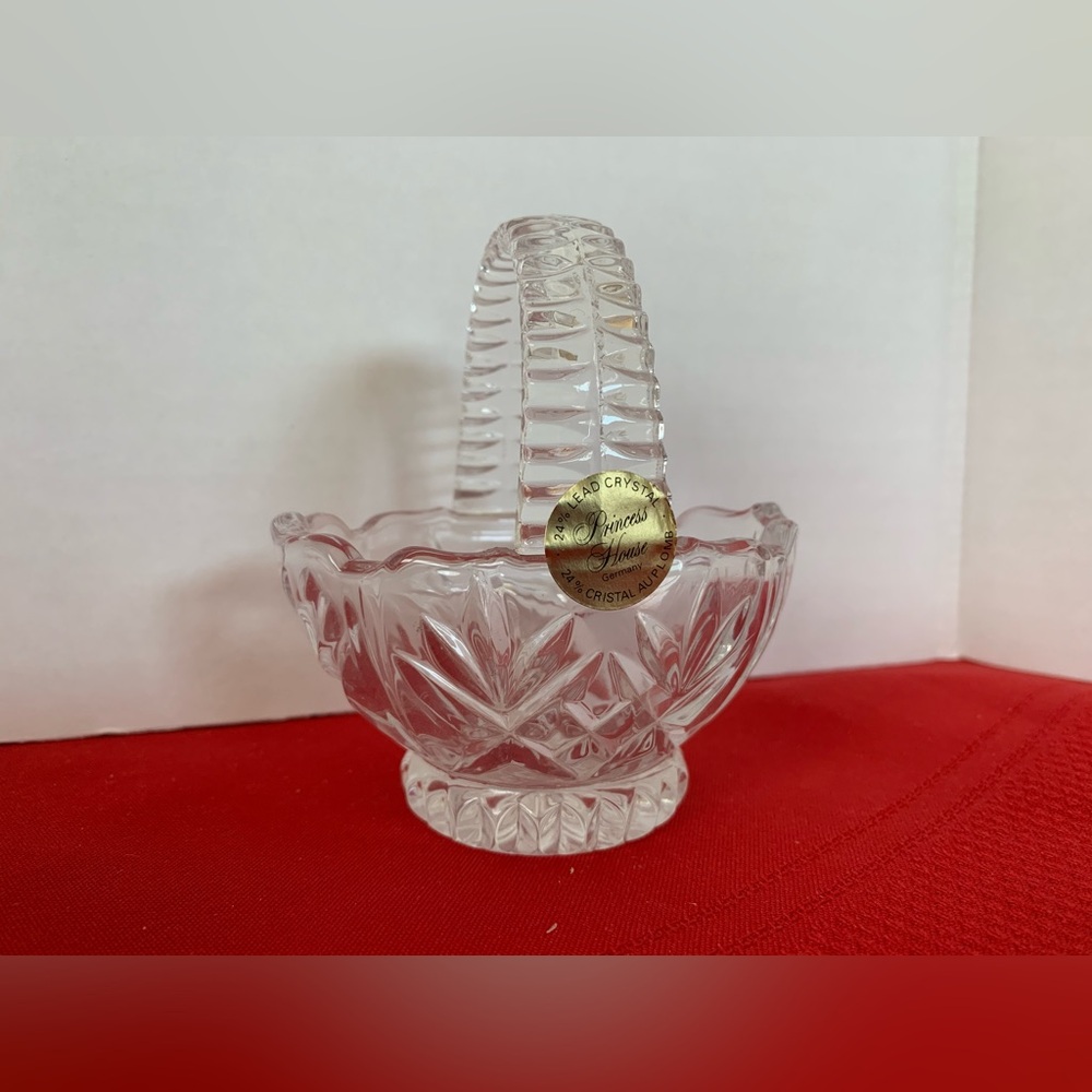 PRINCESS HOUSE Crystal Basket Figurine Candy Dish 24% Lead Crystal